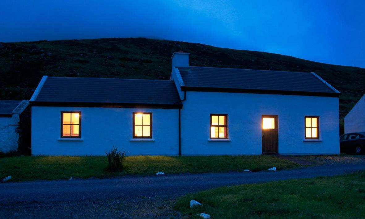 Coastguard Patch - Stunning Views Villa Valentia Island Eksteriør bilde